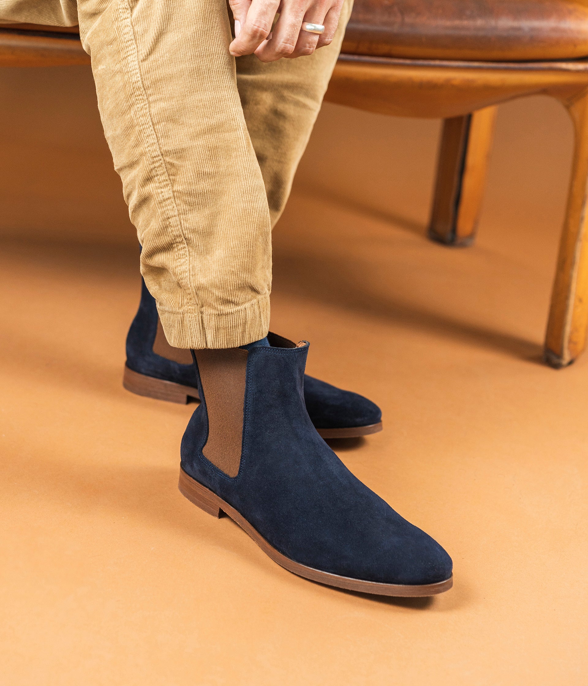 Mens chelsea boots navy shop