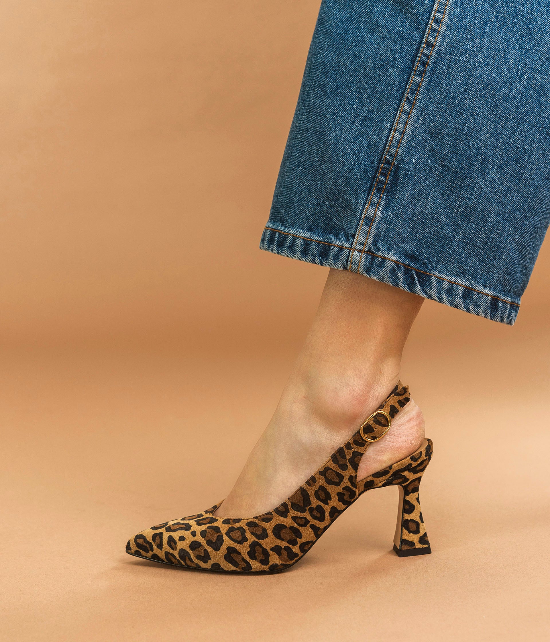 Escarpin animal sales