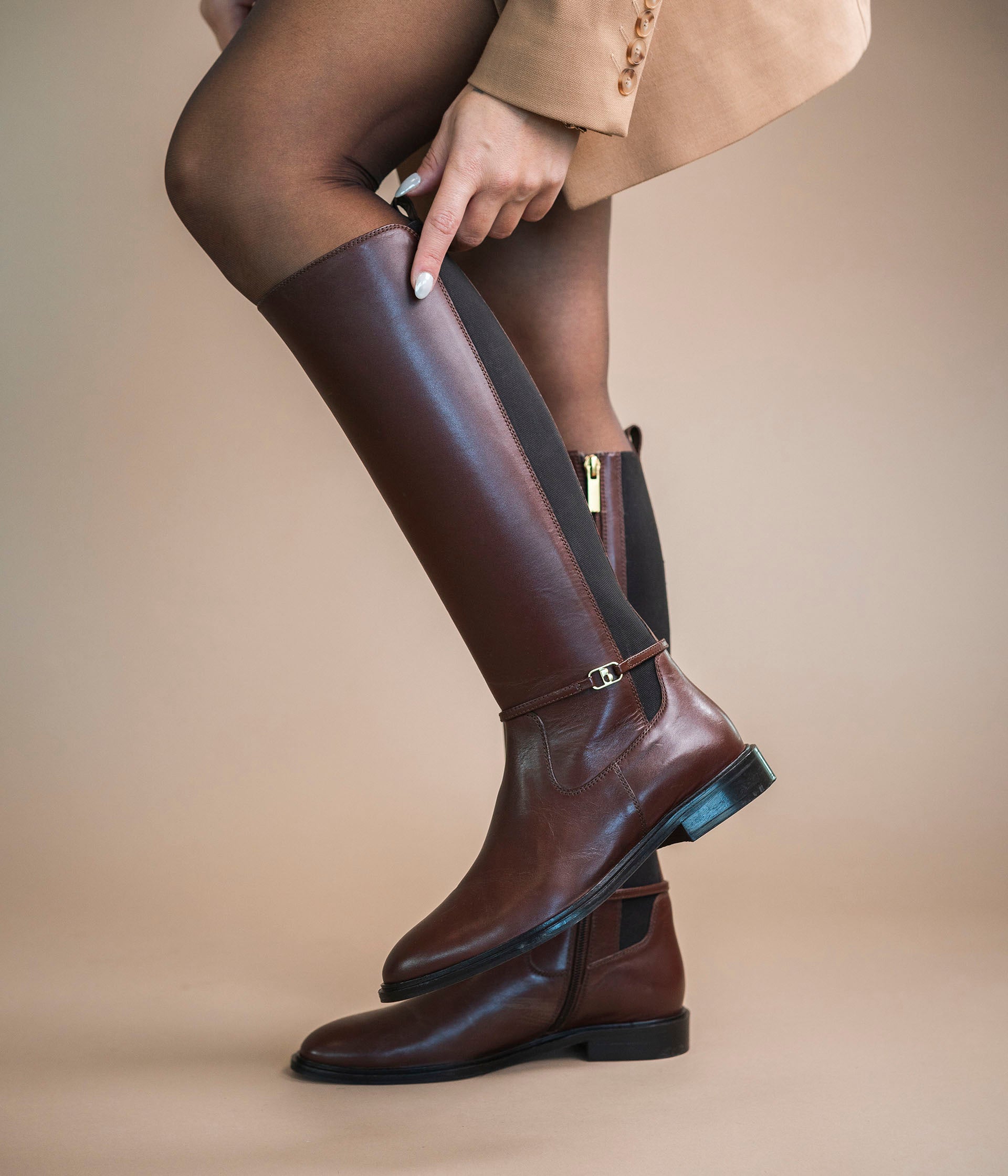 Bottes noires plates femme deals