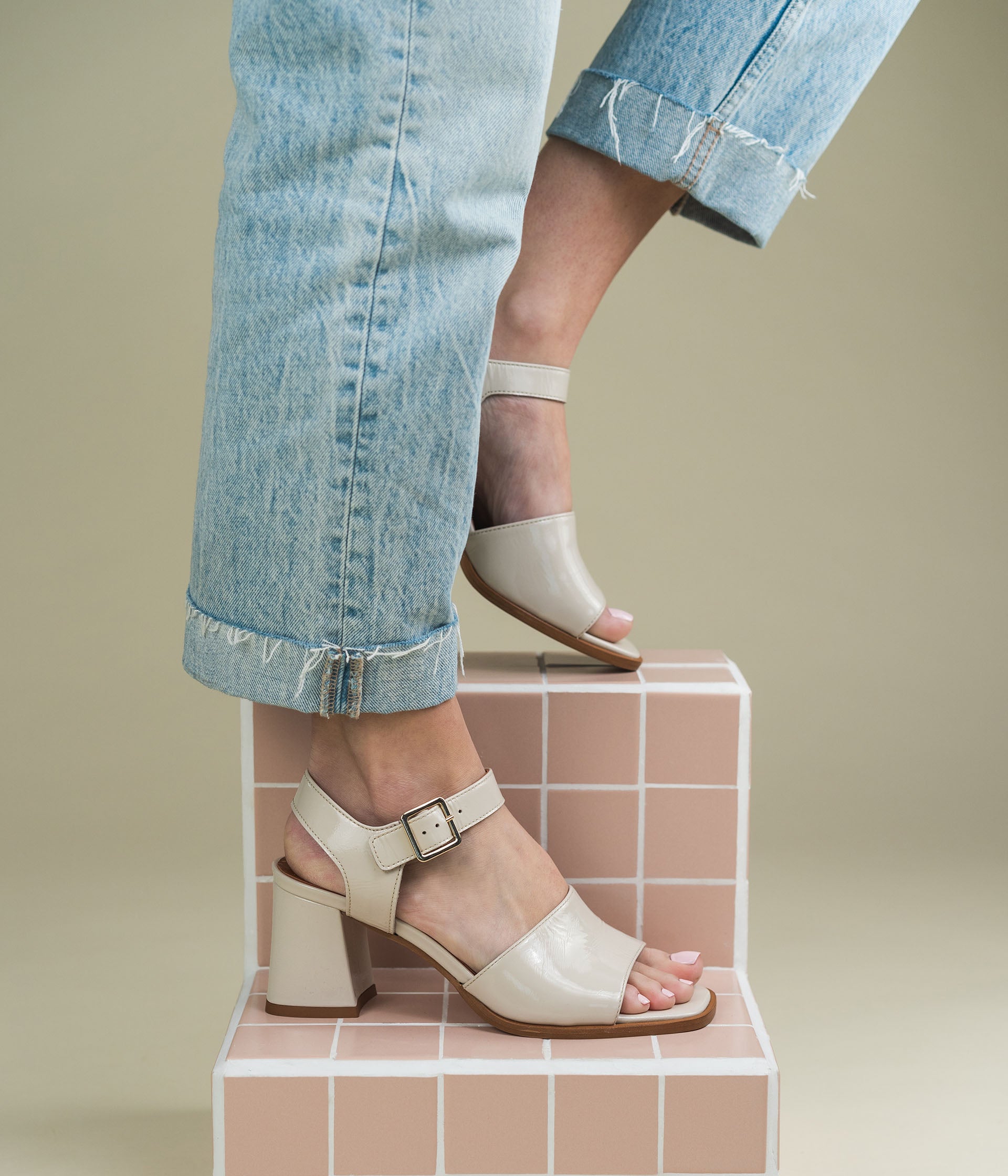 Sandale beige store