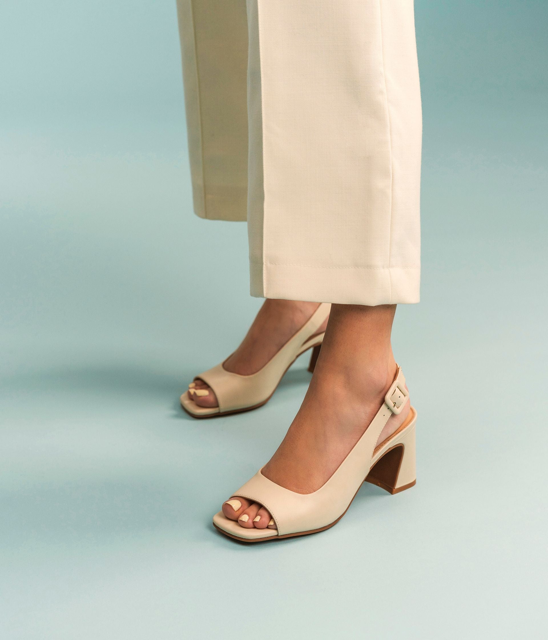 Sandales beige petit talon clearance