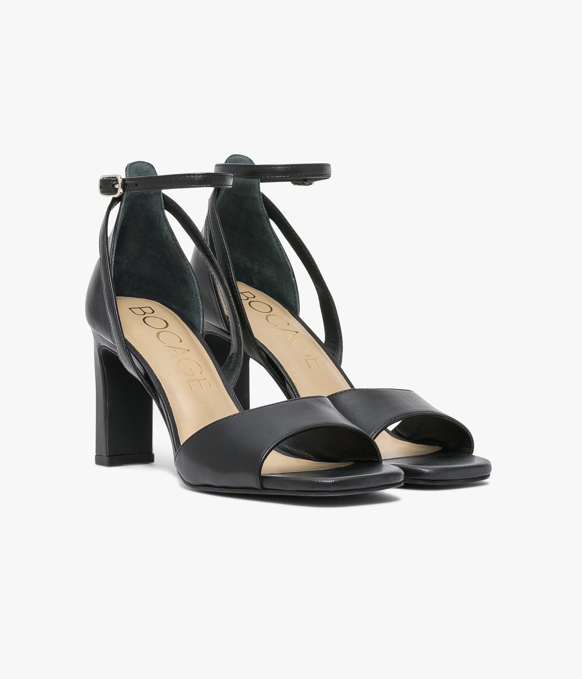 Sandale couvrante talon 2025